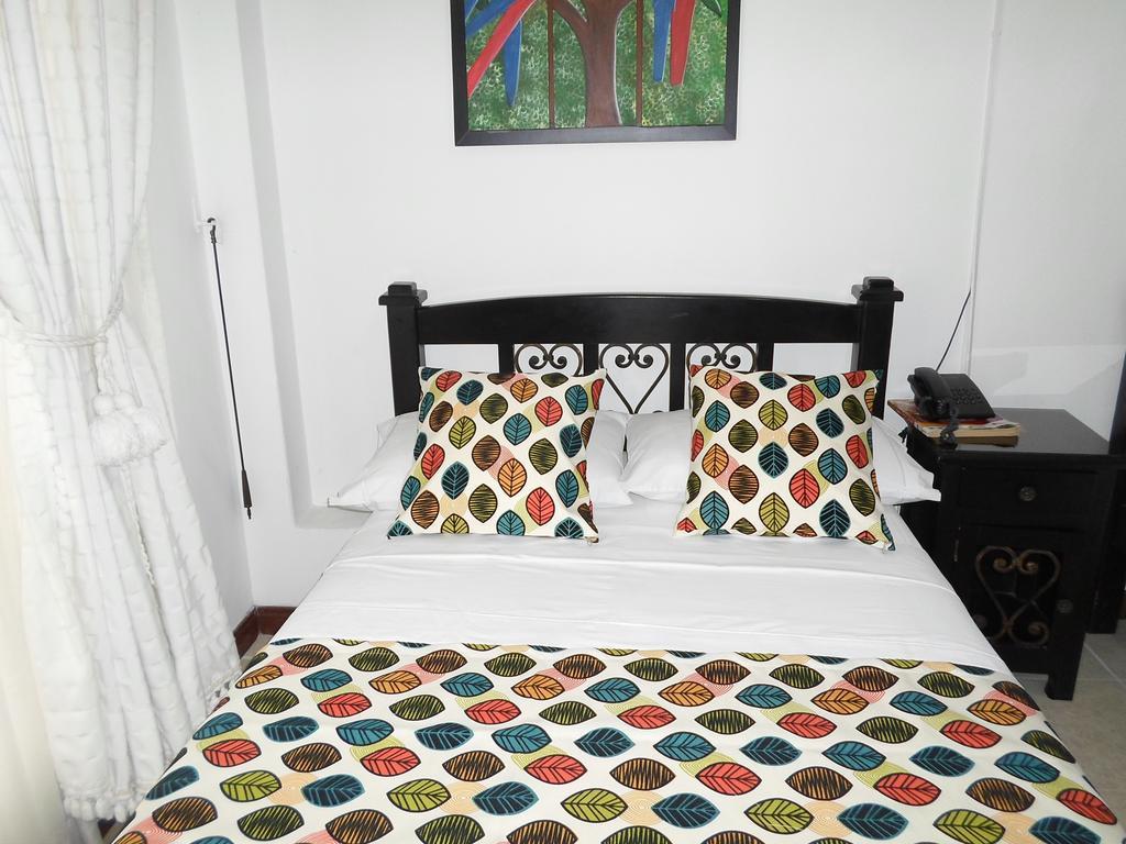 Hotel Colonial Pereira Ruang foto