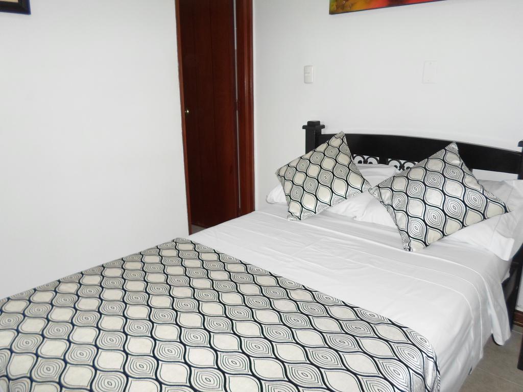 Hotel Colonial Pereira Ruang foto