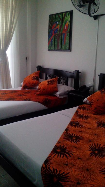 Hotel Colonial Pereira Ruang foto